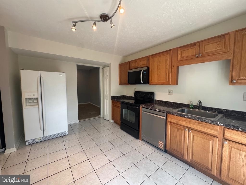 7233 Mill Creek Court - Photo 20