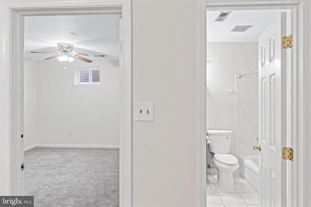 4502 Henderson Road - Photo 38