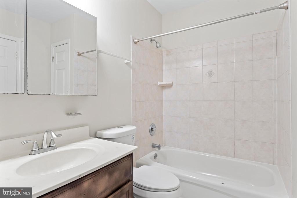 4502 Henderson Road - Photo 42