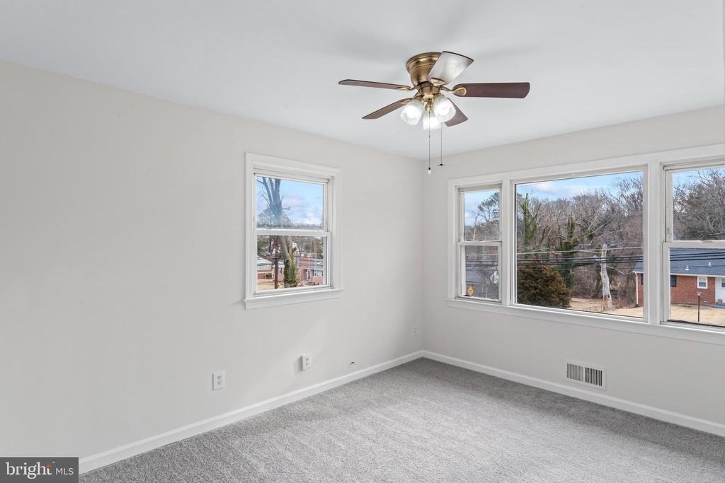 4502 Henderson Road - Photo 27