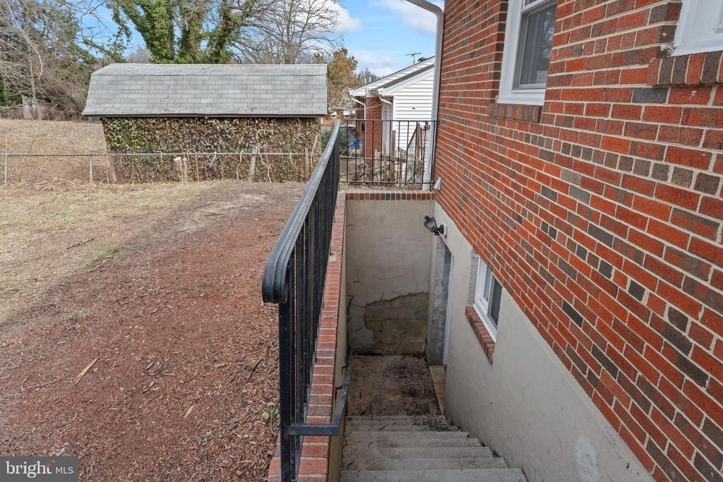 4502 Henderson Road - Photo 57