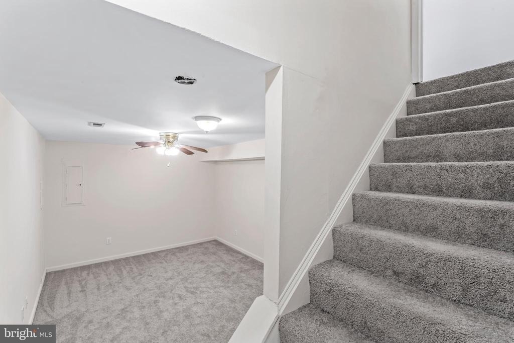 4502 Henderson Road - Photo 35