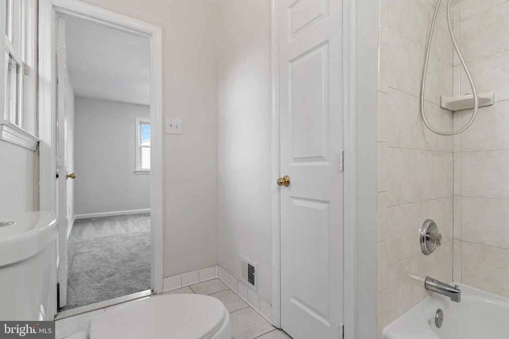 4502 Henderson Road - Photo 25