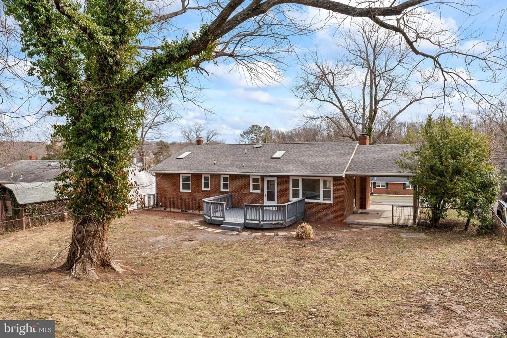 4502 Henderson Road - Photo 53