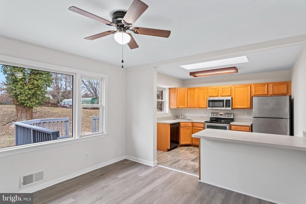 4502 Henderson Road - Photo 13