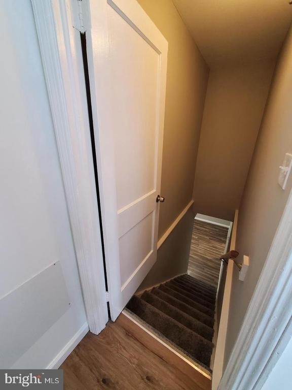 4306 Knowles Avenue - Photo 6