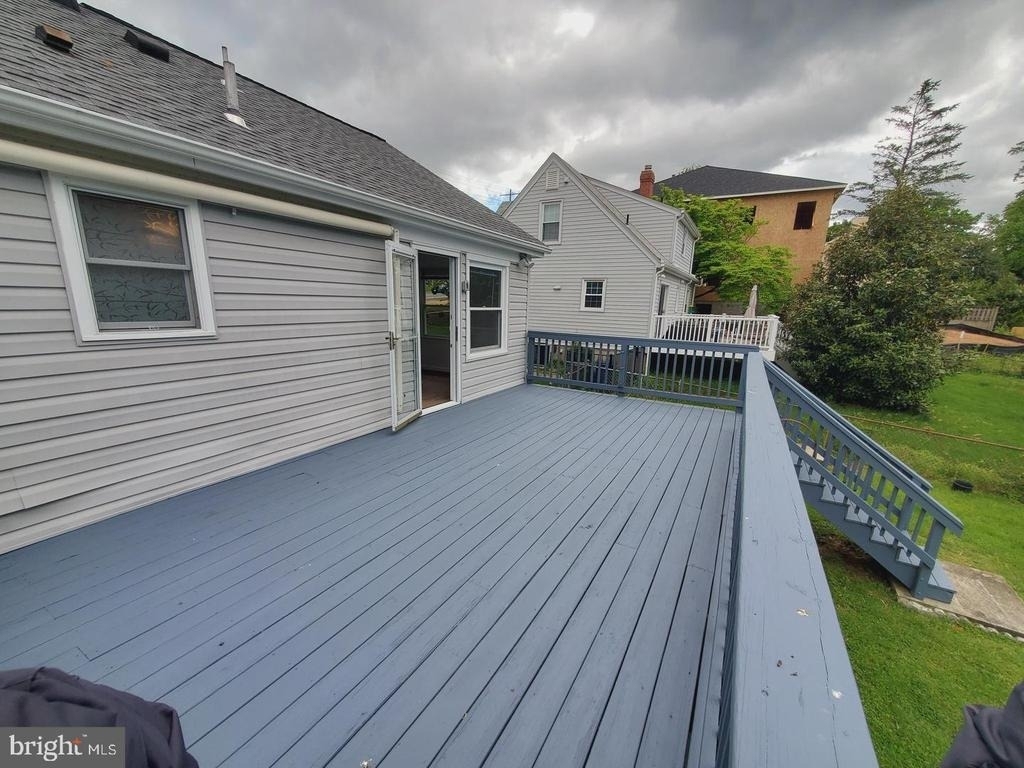 4306 Knowles Avenue - Photo 12
