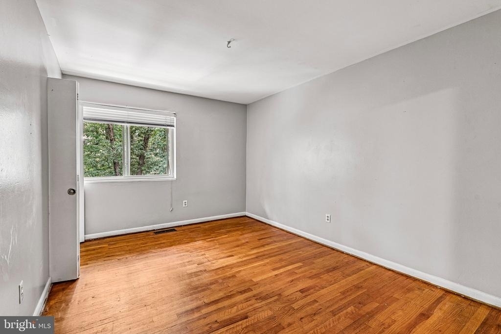 8614 Manchester Road - Photo 12