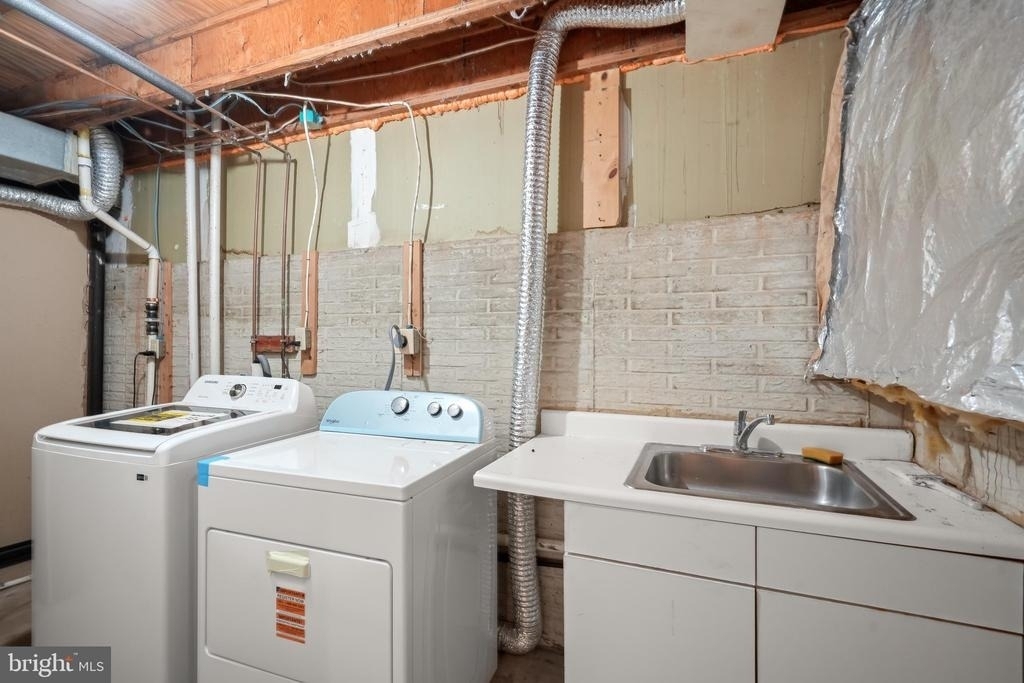 12405 Gooderham Way - Photo 33