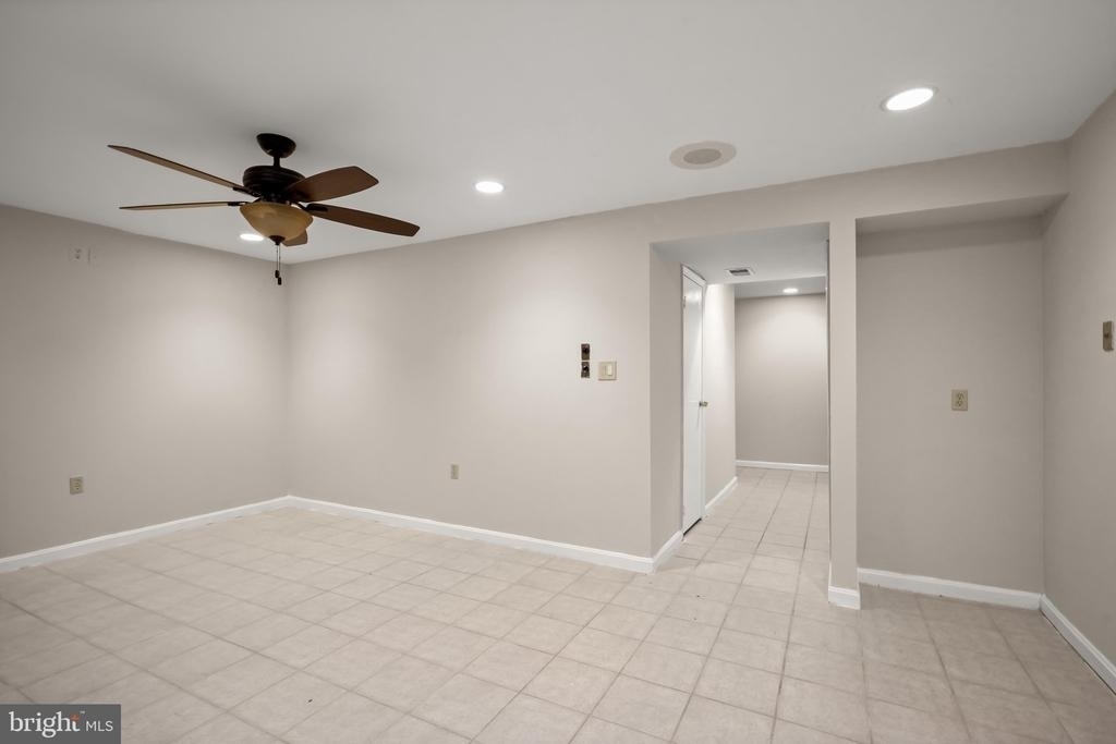 12405 Gooderham Way - Photo 26