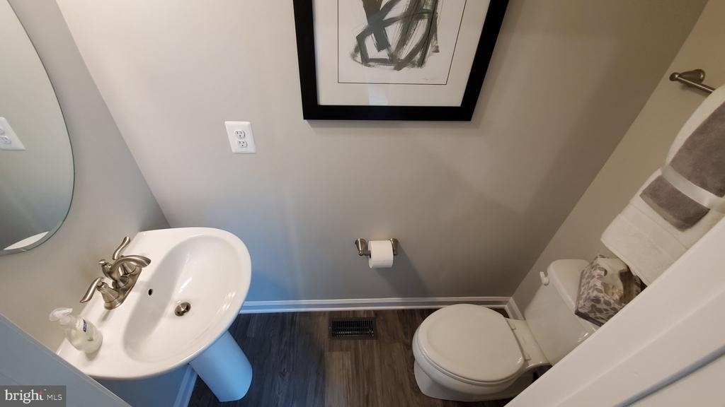7040 Cedar Avenue - Photo 3