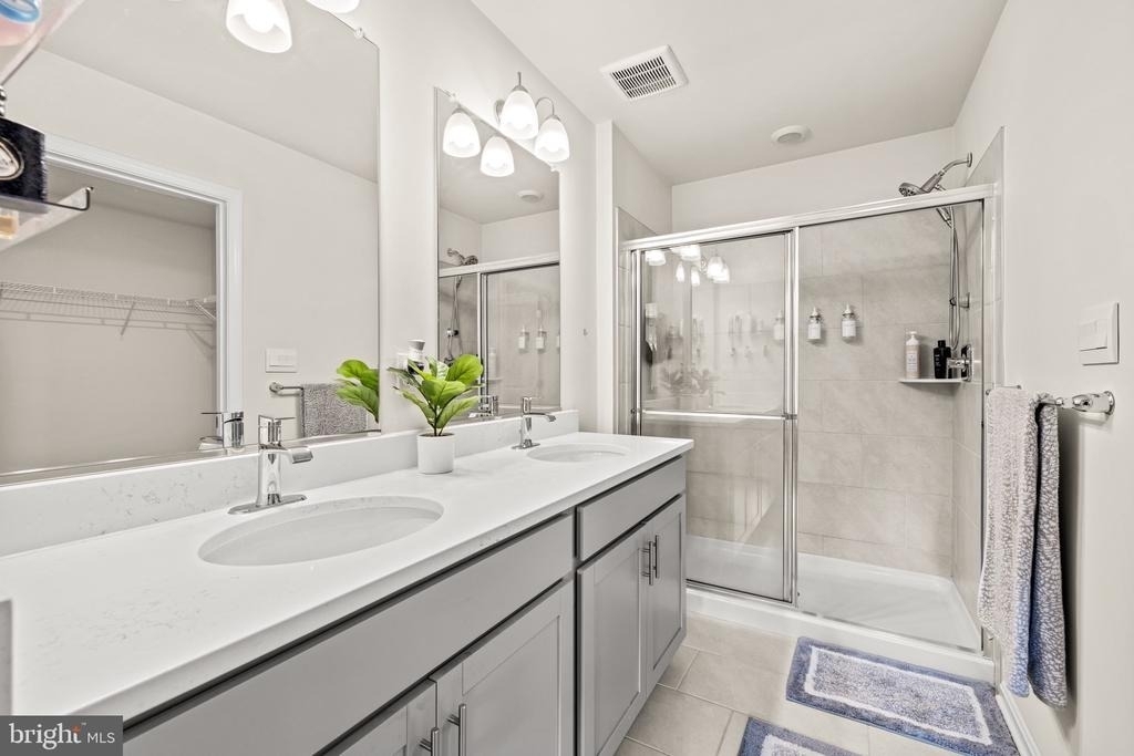 154 Hannock St - Photo 30