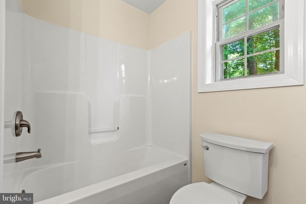 9175 Dubois Road - Photo 9