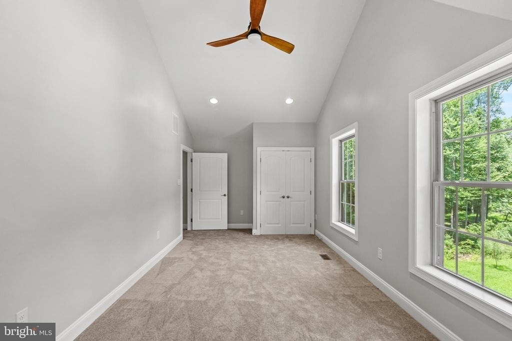 9175 Dubois Road - Photo 11