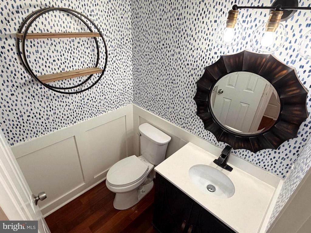 5310 Castlestone Drive - Photo 2