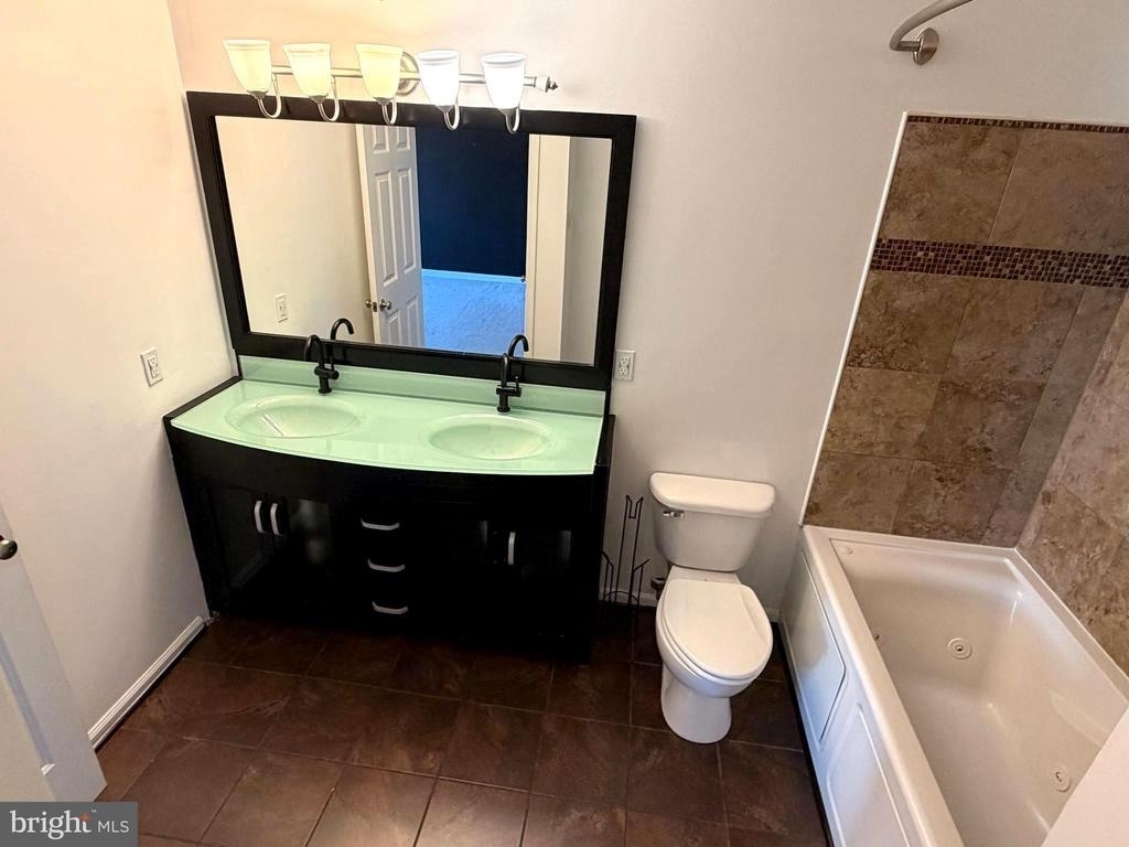 5310 Castlestone Drive - Photo 19