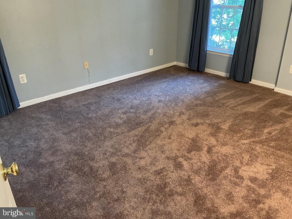 2054 Hunting Ridge - Photo 14