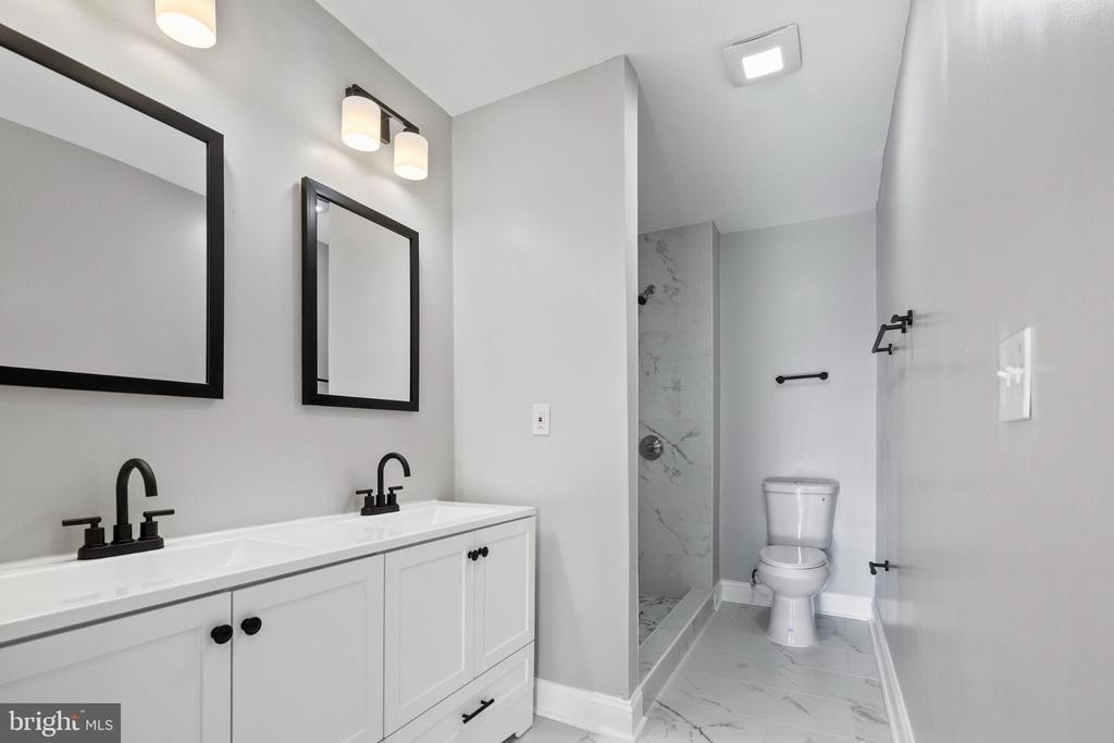 2640 E Oliver Street - Photo 7