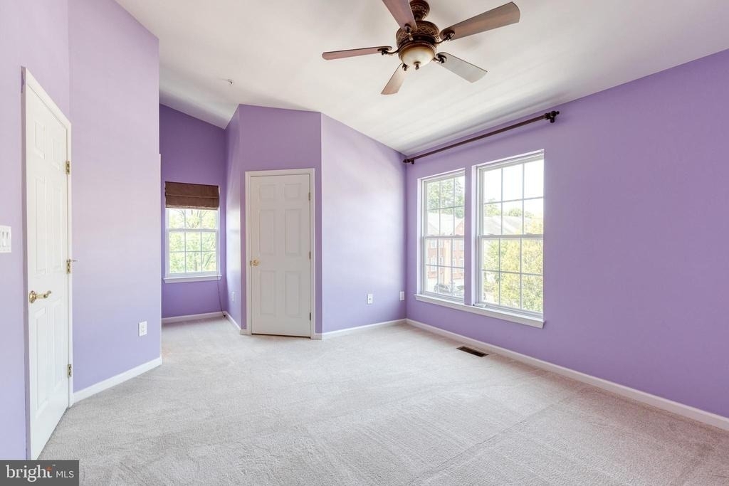 1503 Martock Lane - Photo 33