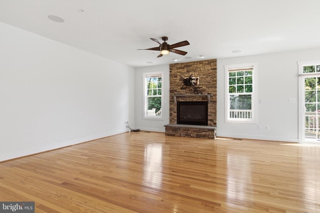 1113 Chevron Road - Photo 14