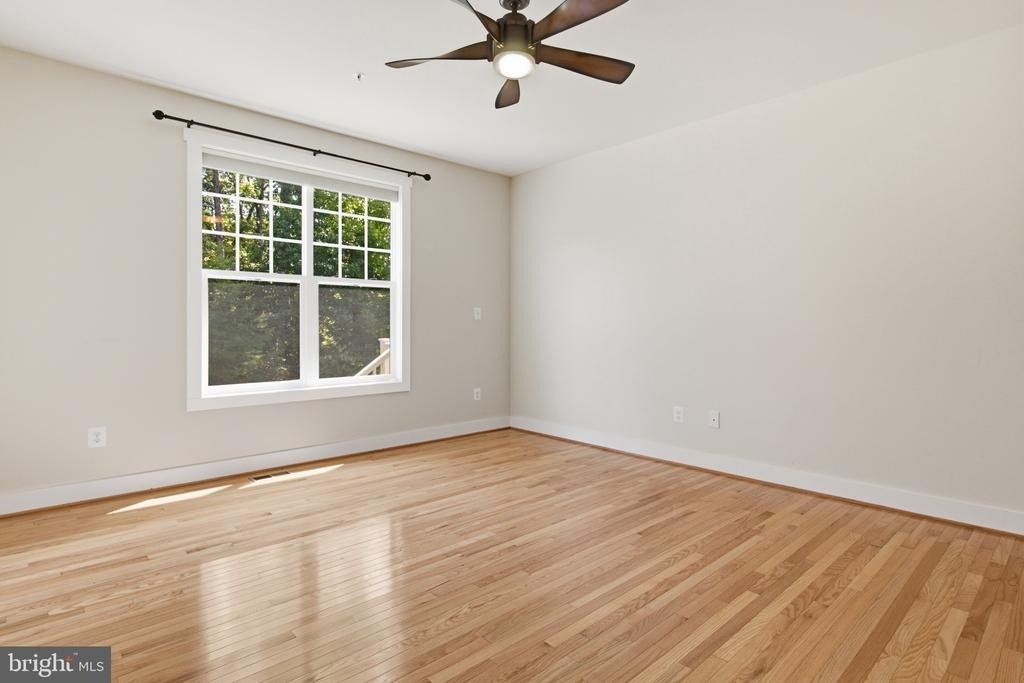 1113 Chevron Road - Photo 17