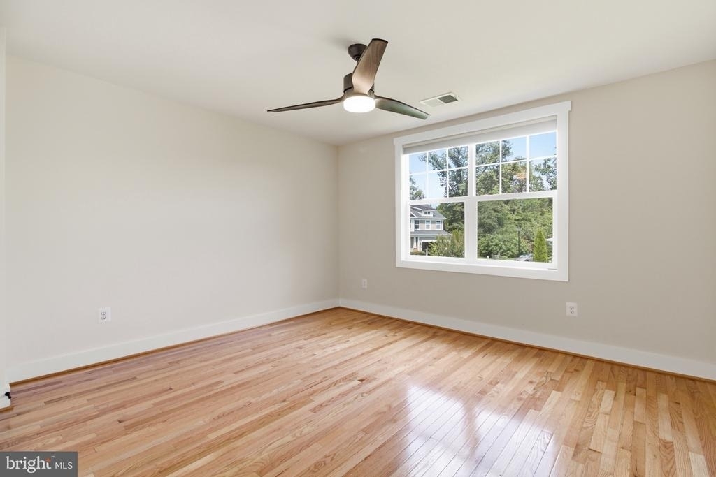 1113 Chevron Road - Photo 26
