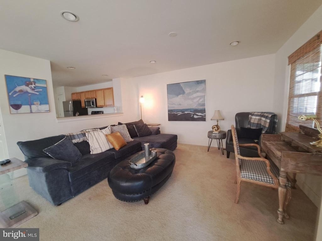 17245 Queen Anne Way - Photo 1
