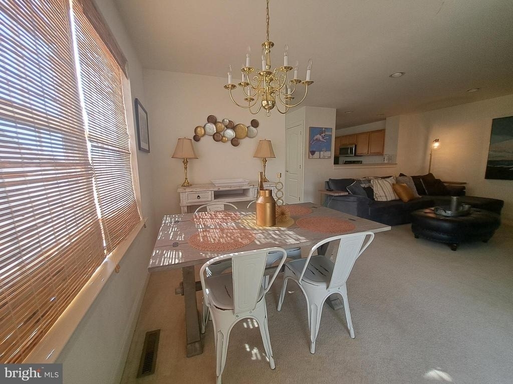 17245 Queen Anne Way - Photo 7