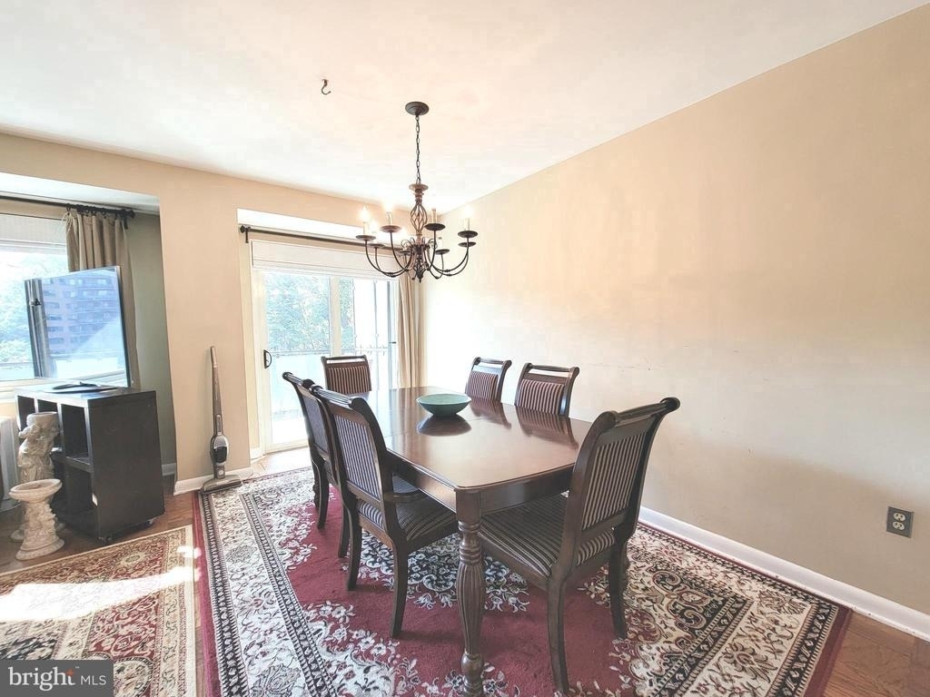 4201 Cathedral Avenue Nw - Photo 7