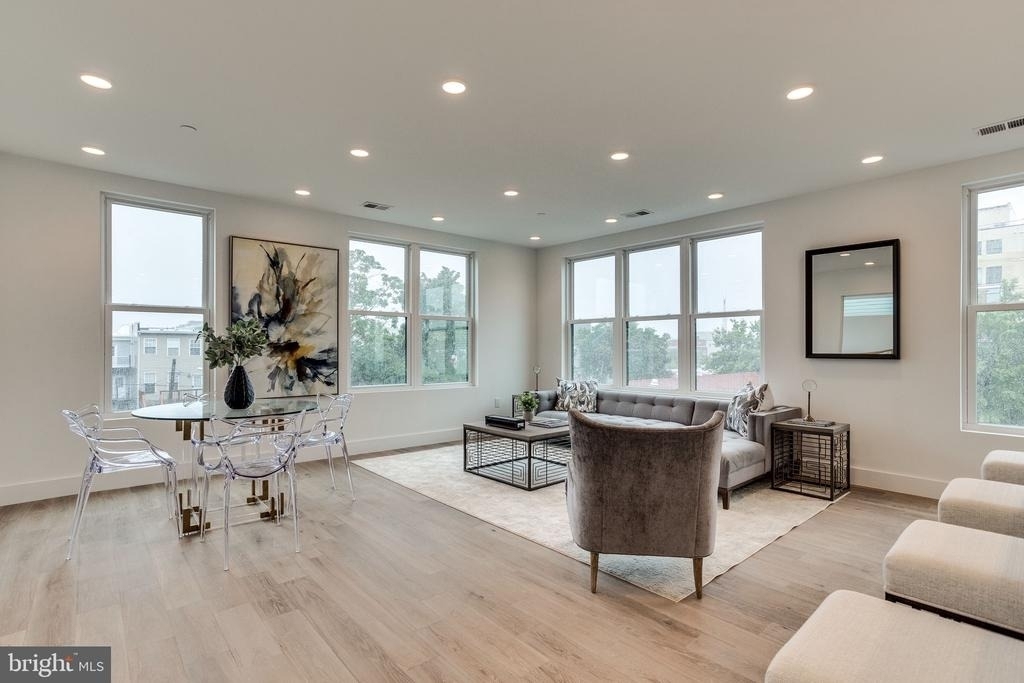 646 Newton Place Nw - Photo 1