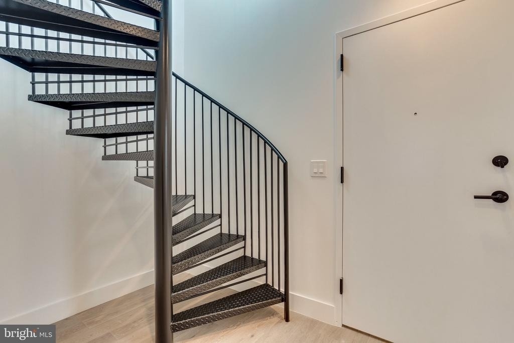 646 Newton Place Nw - Photo 23