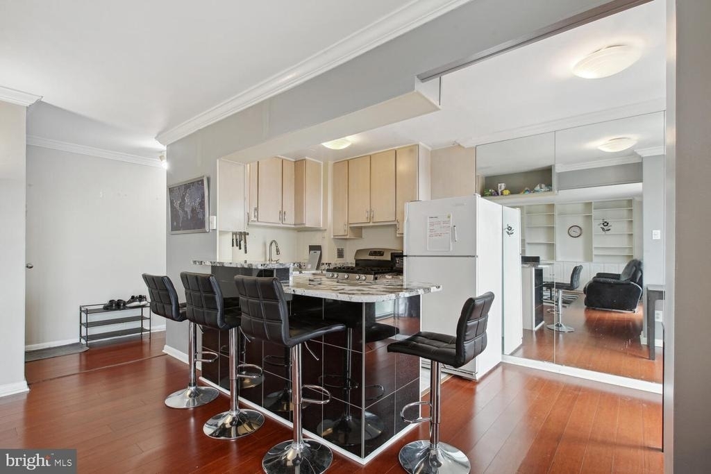 950 25th Street Nw - Photo 6