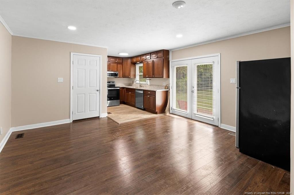 6604 Vaughn Road - Photo 8