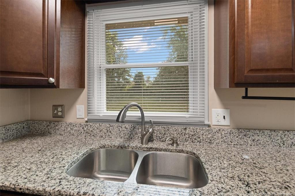 6604 Vaughn Road - Photo 10
