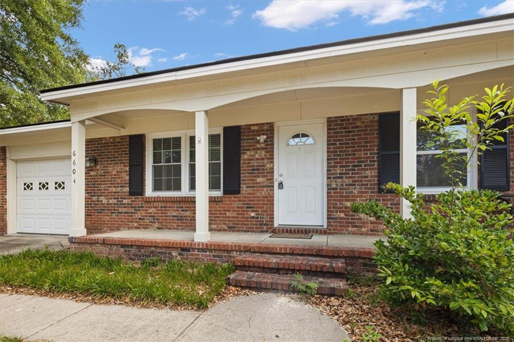 6604 Vaughn Road - Photo 1