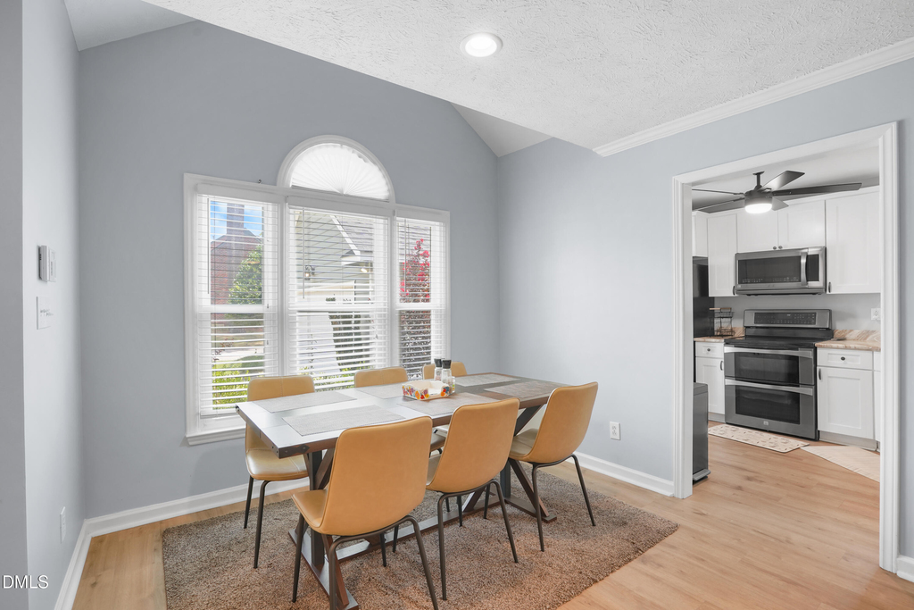 1802 Potomac Road - Photo 3