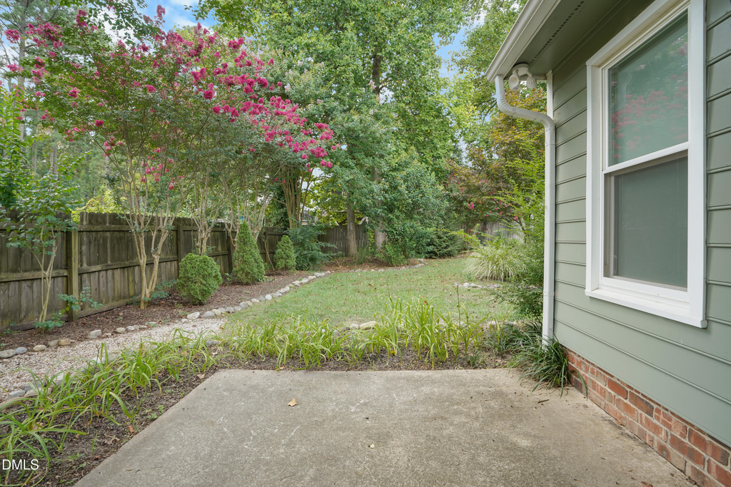 1802 Potomac Road - Photo 15