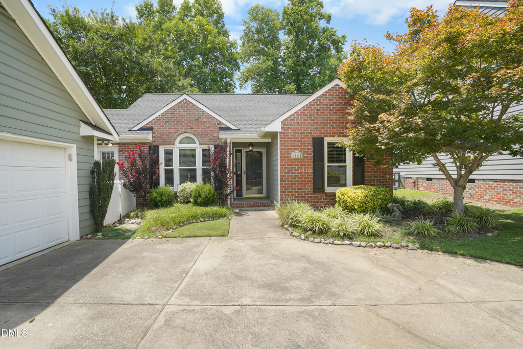 1802 Potomac Road - Photo 2