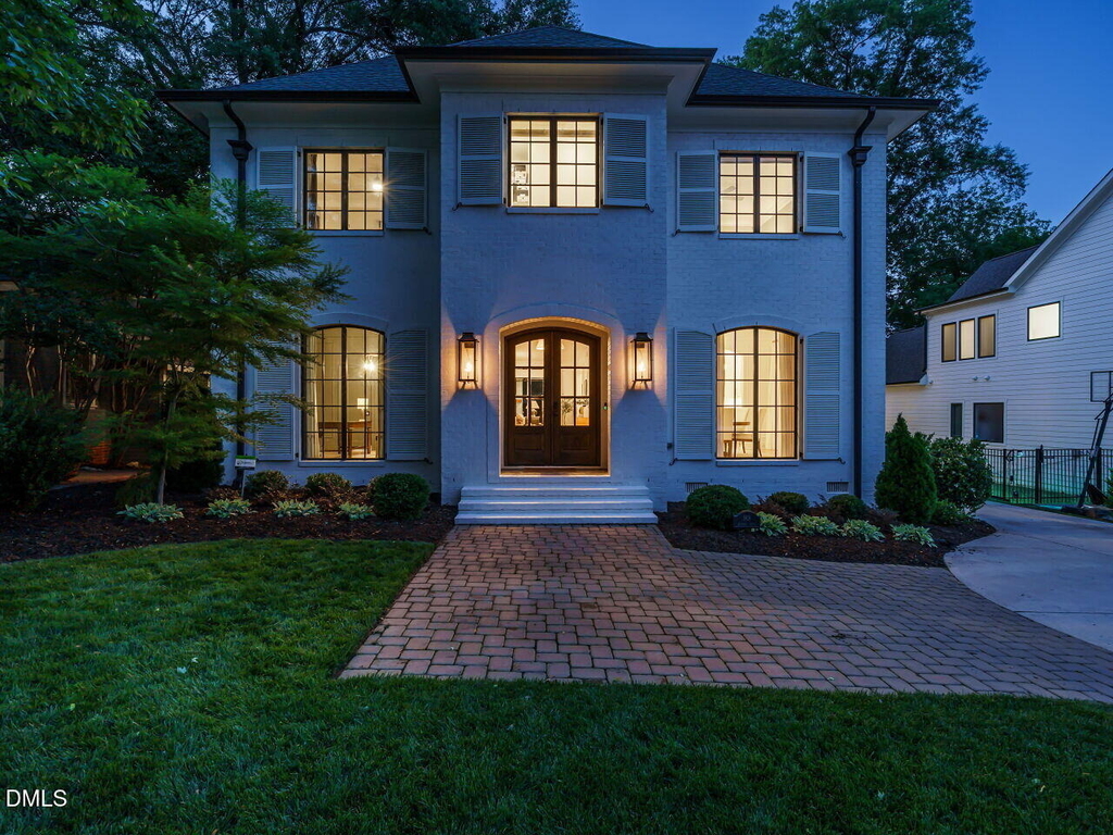 1818 Wilshire - Photo 1
