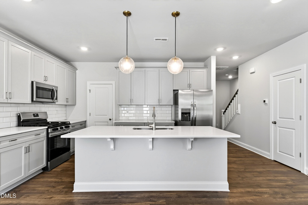 801 Portland Rose Drive - Photo 2