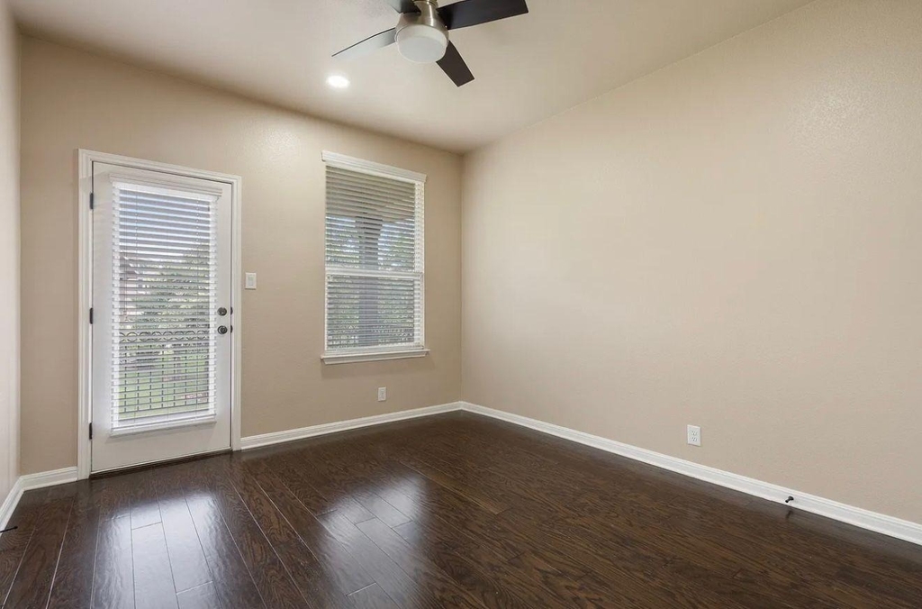 7324 Bandera Ranch Trl - Photo 22