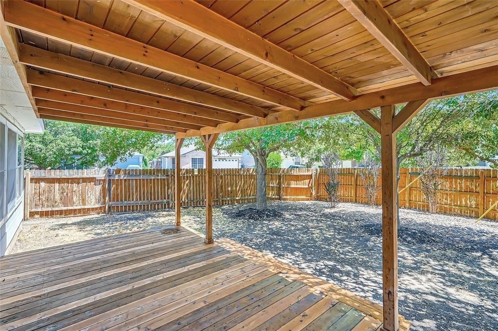 1701 Hollow Tree Blvd - Photo 20