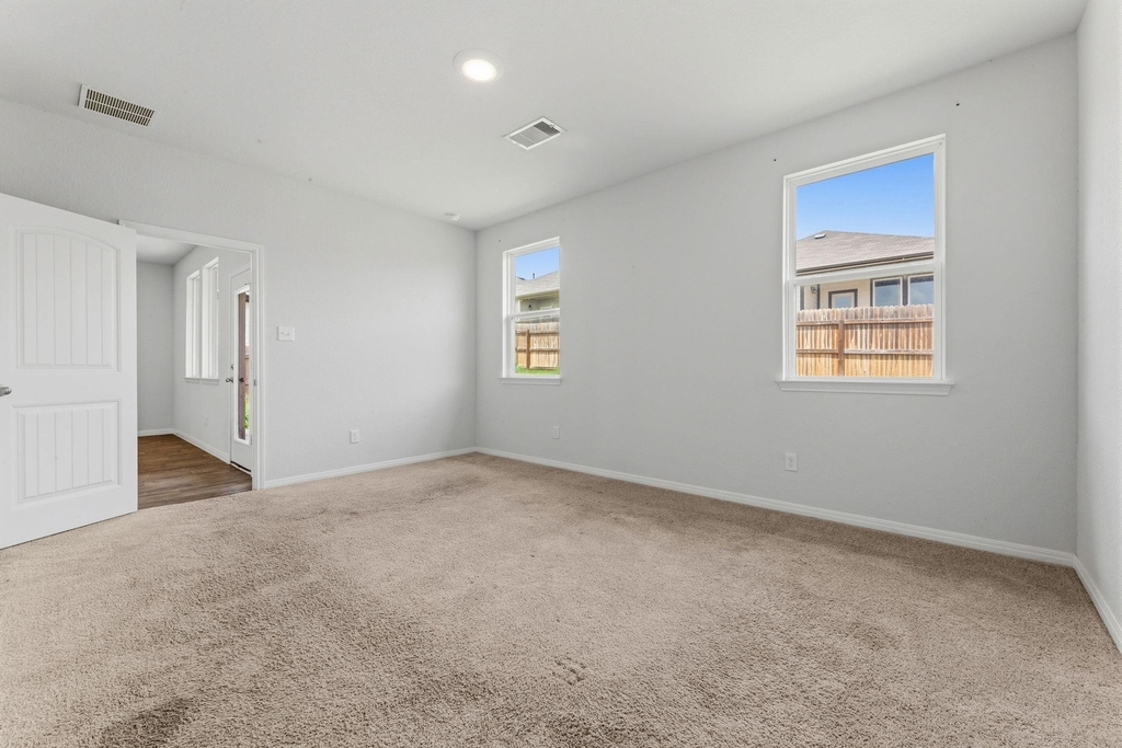 202 Eagle Mountain Trl - Photo 17
