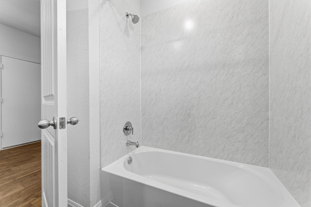 202 Eagle Mountain Trl - Photo 24
