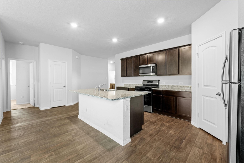 202 Eagle Mountain Trl - Photo 11