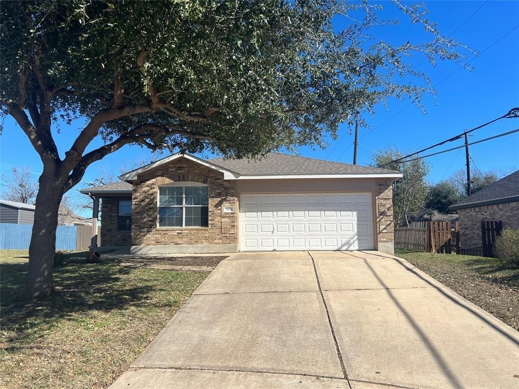 2100 Boyer Dr - Photo 0