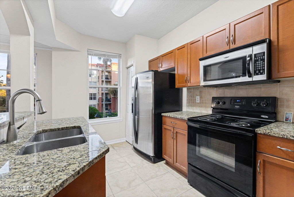 10435 Midtown Parkway - Photo 18