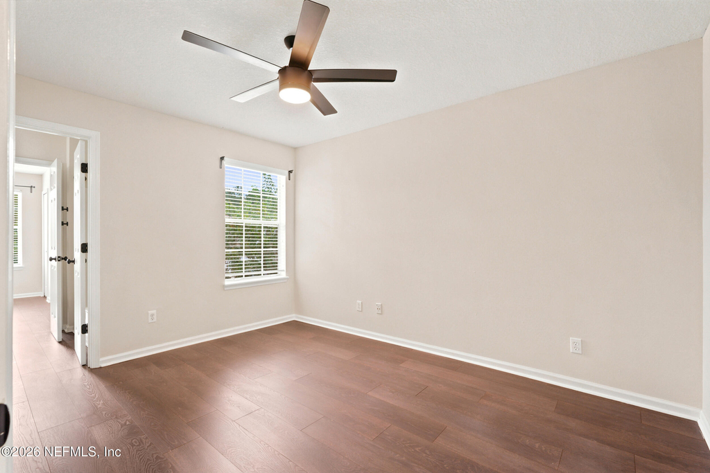 577 Scrub Jay Drive - Photo 18