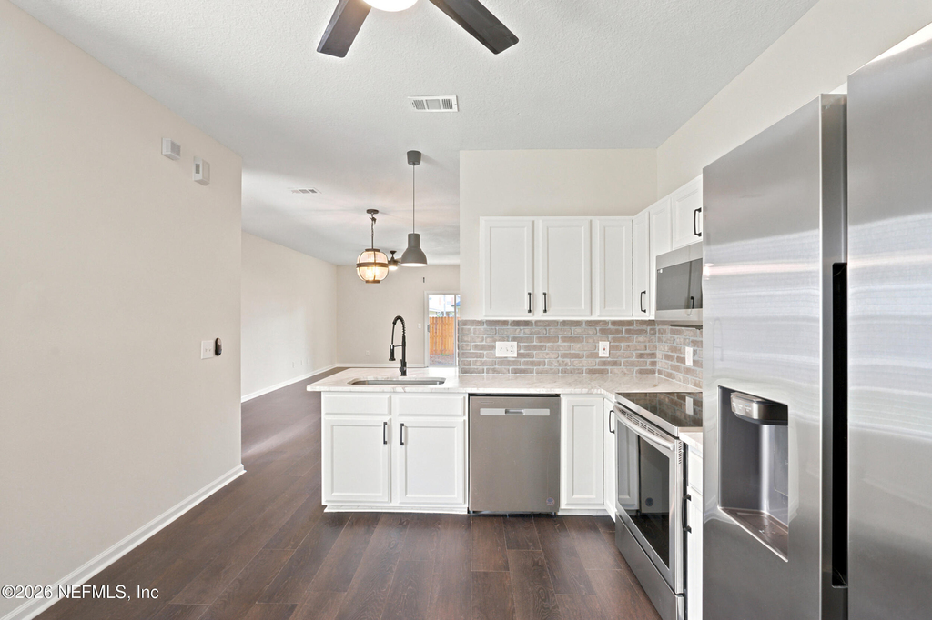 577 Scrub Jay Drive - Photo 7