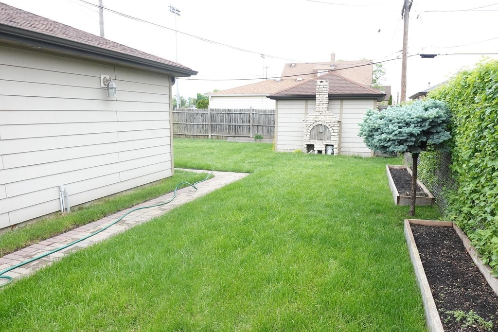 9544 Nerbonne Avenue - Photo 17